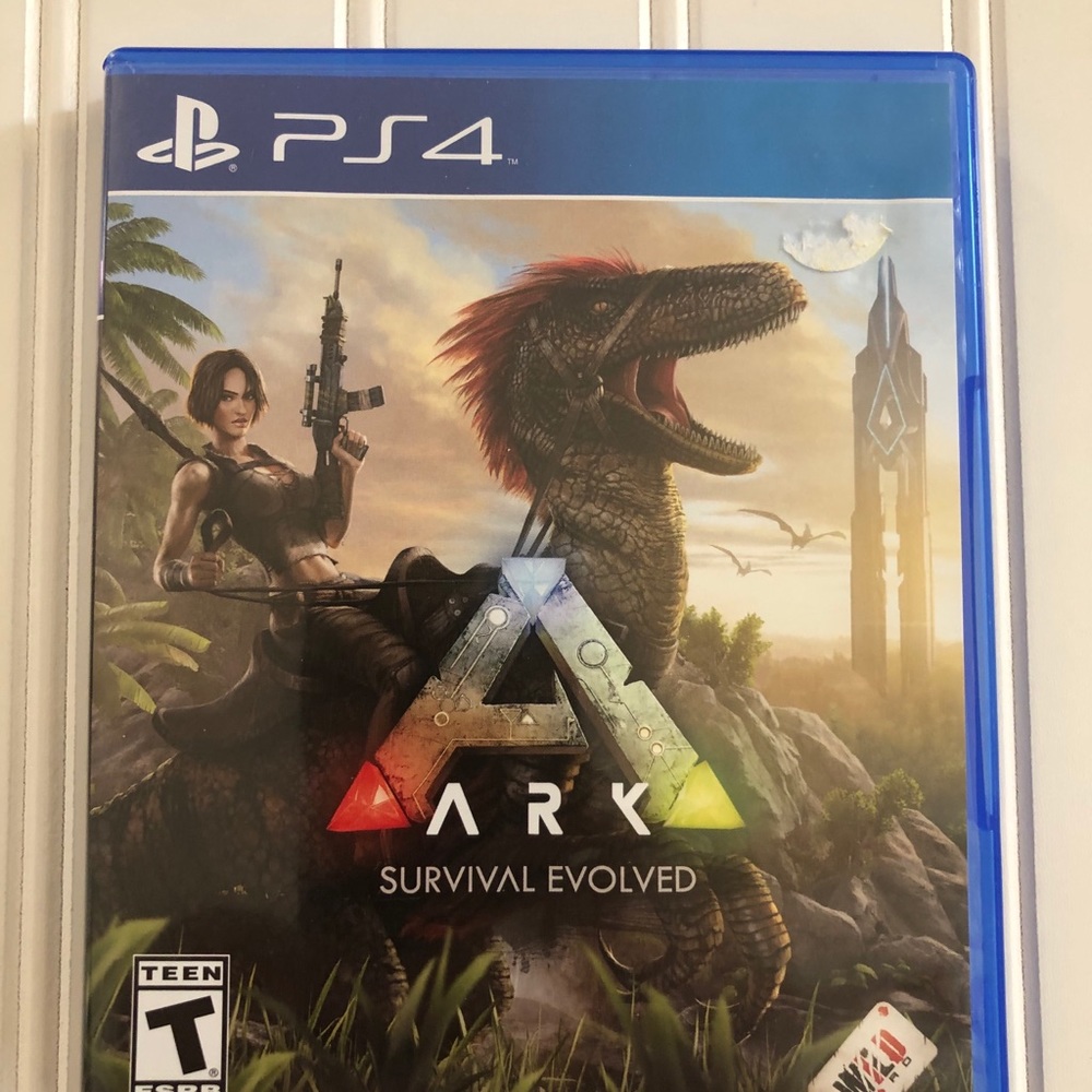 Ark: Survival Evolved (Sony PlayStation 4, 2017)